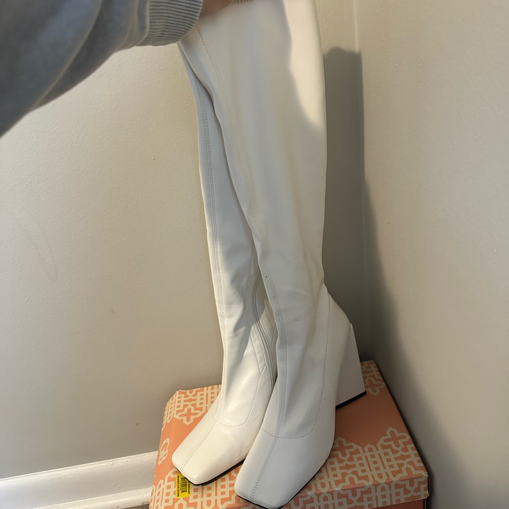 White Knee-High Women's Boots